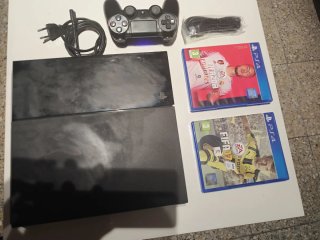 PS4 (PlayStation 4) 500GB Negra