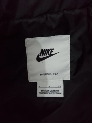 Chaleco Nike ThermaFit Negro