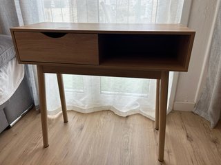 Mueble Recibidor de Madera