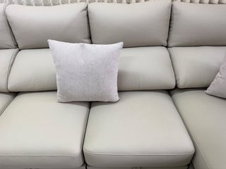 Sofá Chaiselongue desenfudable Nuevo