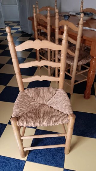 Set de 6 Sillas de Madera y Enea