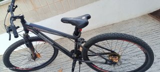 Bicicleta Mongoose color Negra