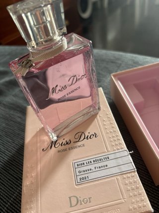 Miss Dior Rose Essence Eau de Parfum