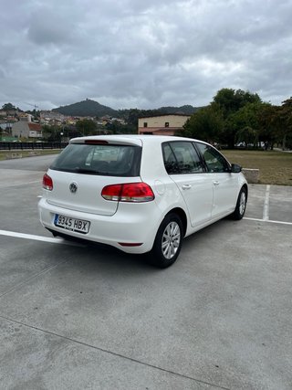Volkswagen Golf 2011