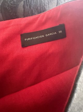 Chaqueta tweed roja entallada