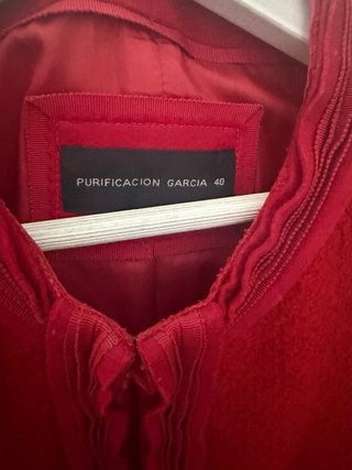 Chaqueta tweed roja entallada