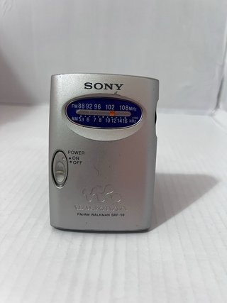 Radio Portátil Sony SRF-59 FM Stereo Walkman