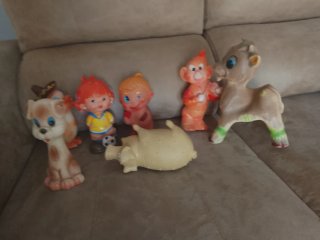 muñecos antiguos de goma