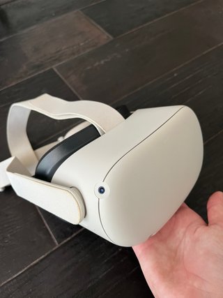 VR headset