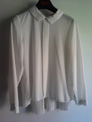 Blusa lunares blanca talla S