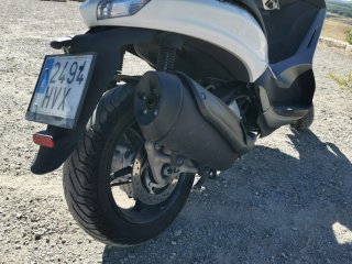 Piaggio Beverly Sport Touring 350