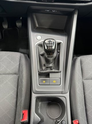 Volkswagen Golf Life 2.0 TDI 85 kW (115 CV)