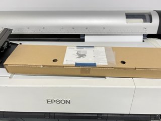 Epson SureColor P10000 44 + enrollador
