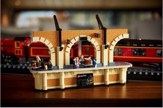 LEGO Hogwarts Express Collector's Edition