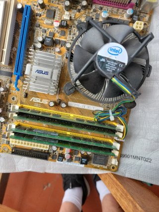 Lote 3 Placas Base  ASUS .gigabyte.ncr