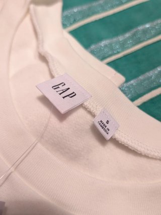 Sudadera GAP Talla S Cerezas