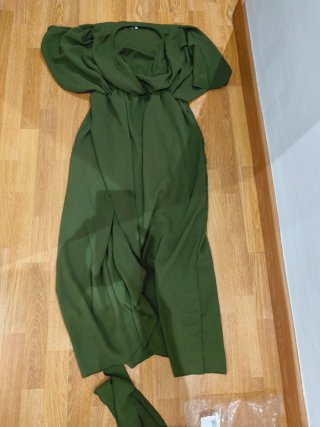 Vestido de fiesta verde oliva