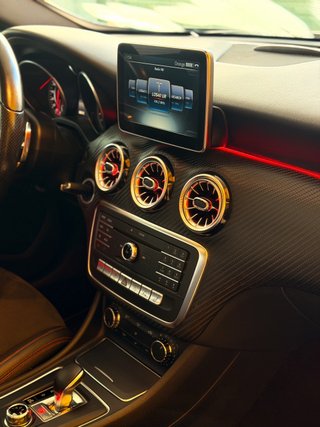 Mercedes-Benz Clase A Mercedes-Benz Clase A Mercedes-AMG A 45 4MATIC