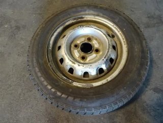 Llanta con neumatico fiat panda 4x4