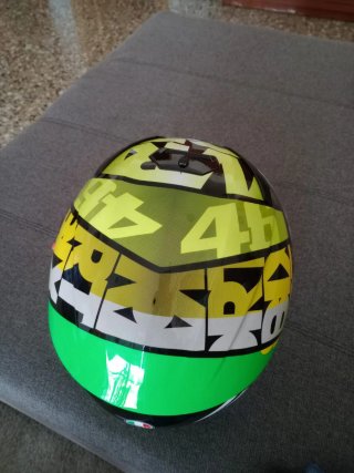 Casco AGV VR46