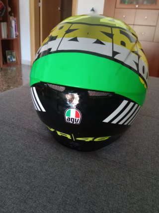 Casco AGV VR46