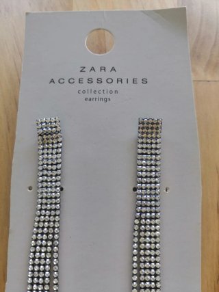 Pendientes Largos con Cristales Zara