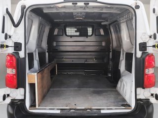 Toyota Proace Verso 2.0D VX Plus Shuttle L2 Auto 107 kW (145 CV)