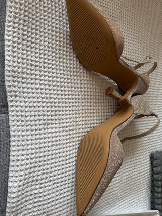 Tacones Catwalk Dorados y Plateados