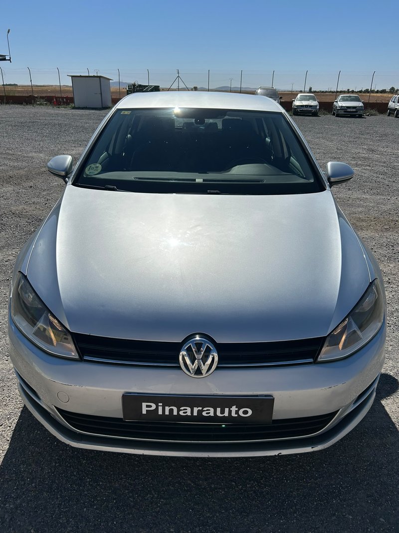 Volkswagen Golf VI 1.6 TDI CR Advance Rabbit 5p 2013