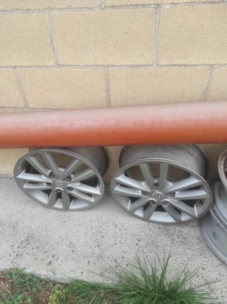Llantas Toyota