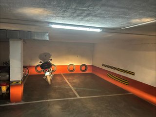 2 plazas de garaje.
