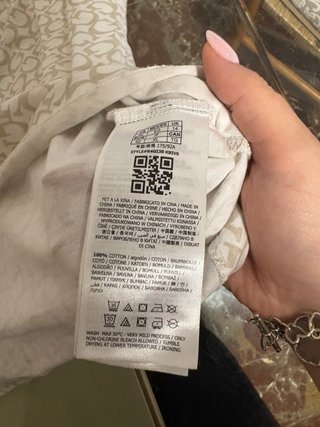 Camiseta Guess