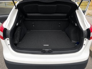 Nissan Qashqai 1.6 130 CV techo panoramico, camara