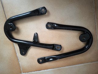 Suporte Pés Traseiros Macal M83