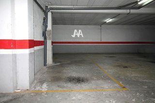 Garaje en venta en Òdena