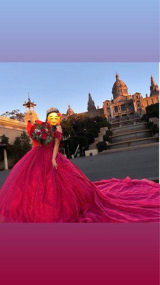 VESTIDO DE Quinceañera Rojo con Cola