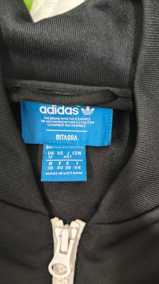 Chaqueta Adidas Rita Ora Negra y Gris