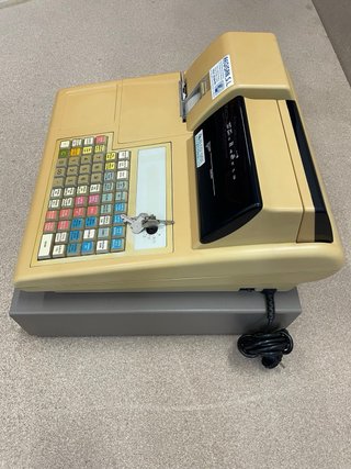 Caja Registradora Elco-Ma Antigua Beige