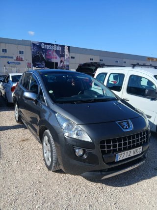 Peugeot 3008 2011