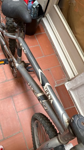 Bicicleta BMX Monty Arena 149 Gris