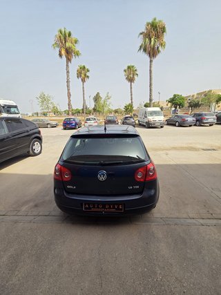 VOLKSWAGEN GOLF 1.9 TDI 105CV