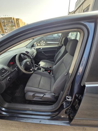 VOLKSWAGEN GOLF 1.9 TDI 105CV