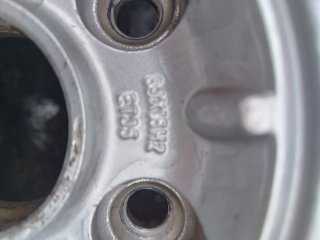 Juego de 4 Llantas Audi A6 (1997-2004)