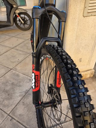 Horquilla Fox 36 Rhythm Enduro