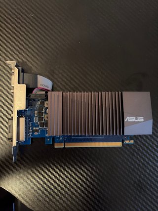 Tarjeta Gráfica ASUS GT 710 2GB