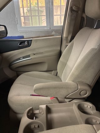 KIA Carnival 2007 solo asta el viernes