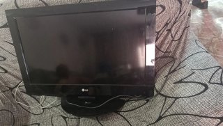 Televisión LG Negra