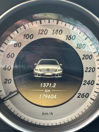 Mercedes-Benz Clase C 2011