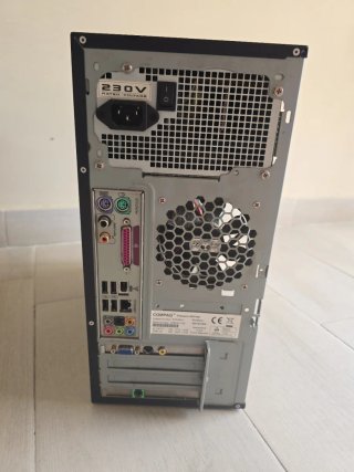 Torre PC Compaq Presario