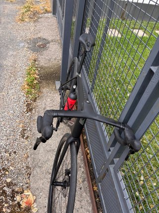 Bicicleta de carretera carbono superior